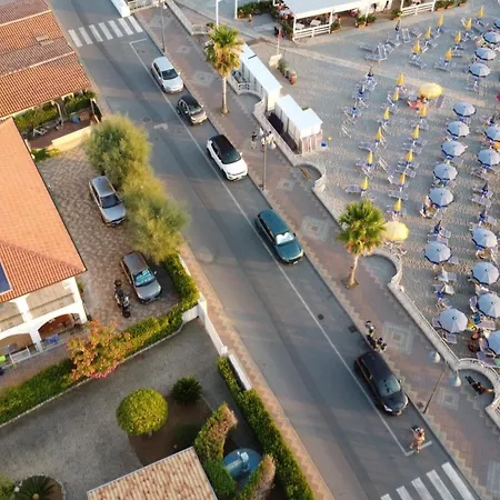Vista Mare Sul Lungomare * Sangineto
