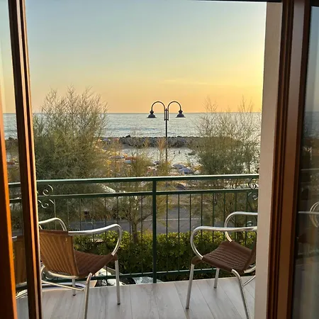 Vista Mare Sul Lungomare Maison d'hôtes Sangineto